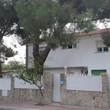 Hotel Casa Pinares Mostoles Zewnętrze zdjęcie