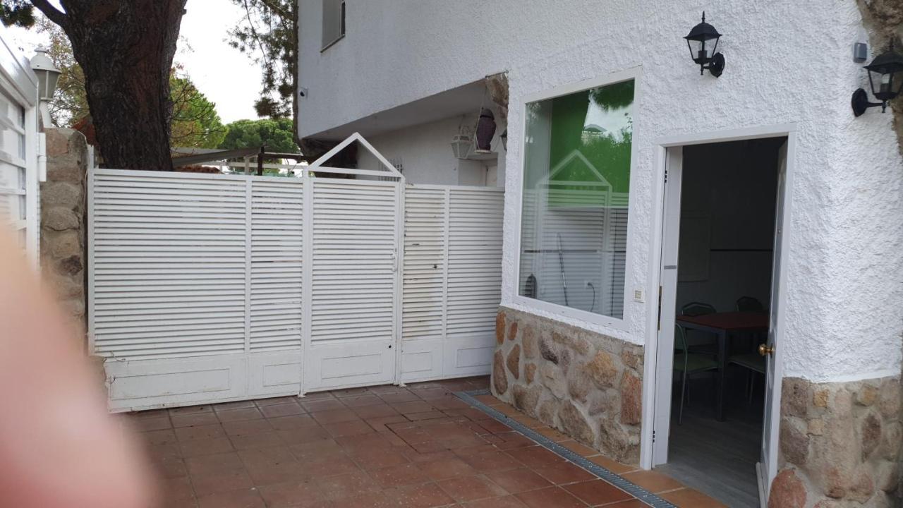 Hotel Casa Pinares Mostoles Zewnętrze zdjęcie